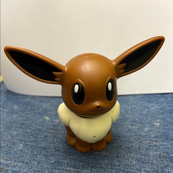 1998 Pokemon #133 Eevee 4” Motion Activated Electronic Figure (untested) - Picture 1 of 10
